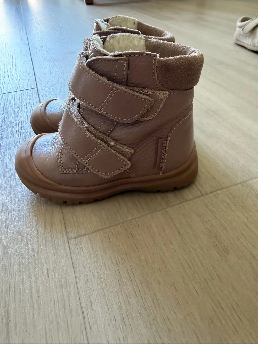 Angulus Kids Tan Leather Velcro Boots
